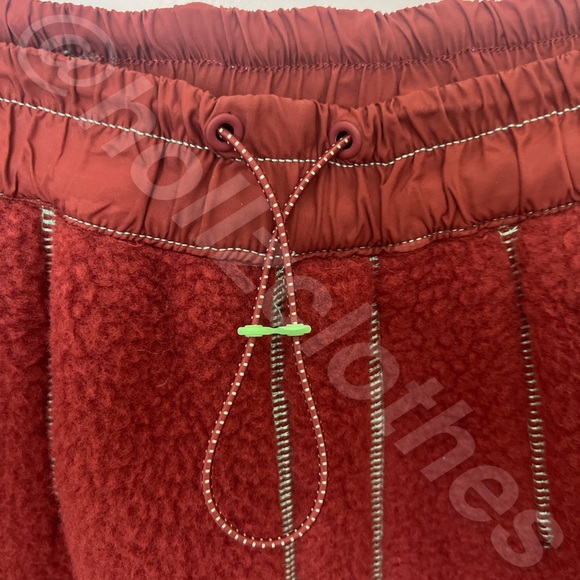 Free People NWOT Hit the Slopes Cargo Pants Oxblood XS - Picture 6 of 9